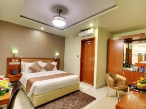 Отель Unima Grand