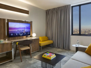 Pullman Paris Montparnasse Hotel
