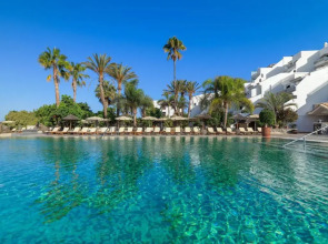 Regency Country Club, Apartments Suites