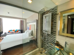 Отель Novotel Bangkok Impact