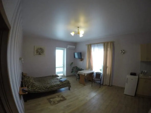 Натали (Балаклава)