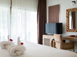 Bay View Resort and Premier Resort