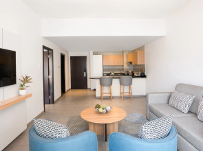 Citadines Metro Central Dubai