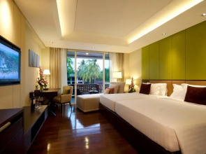 Graceland Khaolak Beach Resort