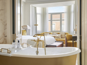 The Palace, a Luxury Collection Hotel