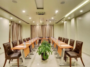 Отель Unima Grand