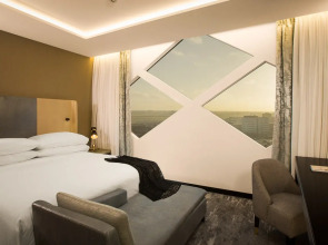 Отель Hilton Amsterdam Airport Schiphol