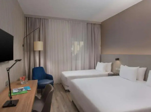 Отель NH Trieste