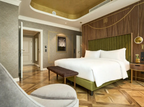 Hotel Saski Krakow, Curio Collection by Hilton