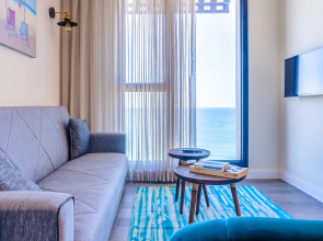 Roxon Sea Sand Bat Yam