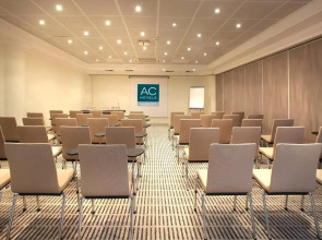 AC Hotel by Marriott Ambassadeur Antibes - Juan Les Pins