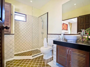 Tropicana Pool Villa