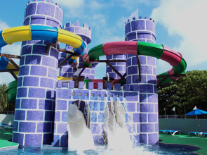 Отель Seadust Cancun Family Resort