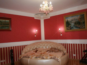 Na Sovetskoy 8 Apartment