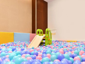 Отель Crowne Plaza Shenzhen Futian by IHG