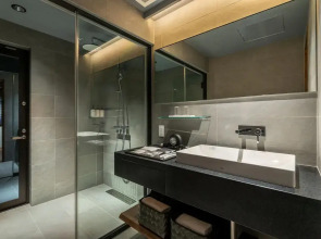 Отель Nazuna Kyoto Tsubaki St.