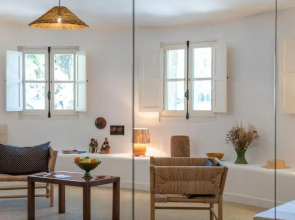 Le Moulin, Lourmarin, a Beaumier hotel