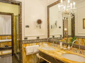 Отель Grand Hotel Majestic già Baglioni
