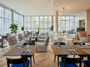 Отель Courtyard by Marriott Dortmund