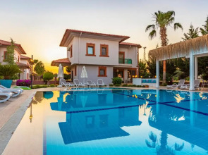 Vista Villas & Suites