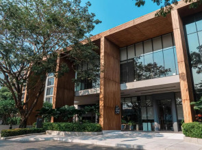 The Park Nine Hotel Suvarnabhumi - Free BKK Airport Shuttle.