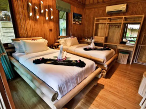 Phi Phi CoCo Beach Resort