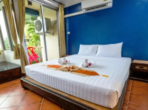 Отель Porterhouse Beach