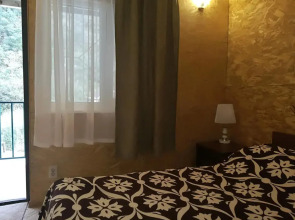 Домик в ущелье