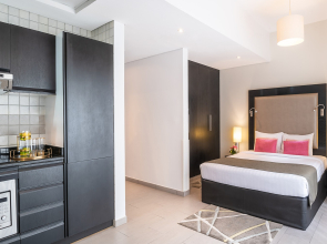 Citadines Metro Central Dubai