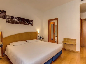 Hotel Franklin Feel The Sound