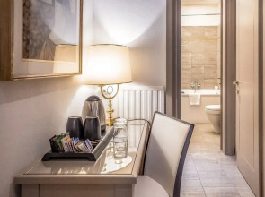 Отель Romana Residence