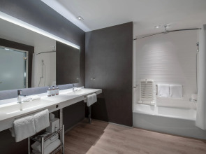 AC Hotel by Marriott Atlanta Midtown