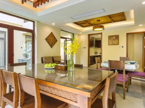 Yalong Bay Villas & Spa