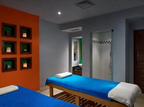 Mosaique Beach Resort