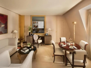 Hôtel Barrière Fouquet's Paris