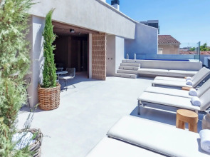 The Hotel Villa Real