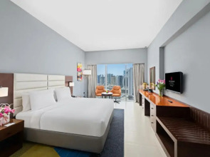 Отель Millennium Central Downtown