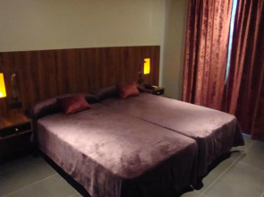 Отель California