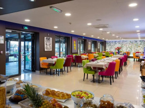 B&B HOTEL Colmar Liberté 4 étoiles