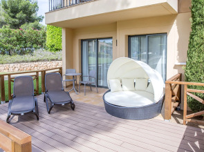 Vell Mari Hotel & Resort