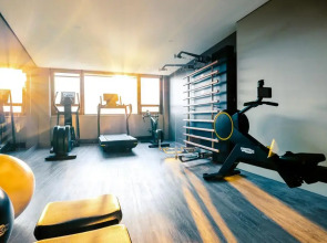 View Sydney (ex North Sydney Harbourview Hotel)