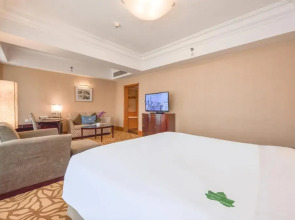 Furama Hotel Dalian