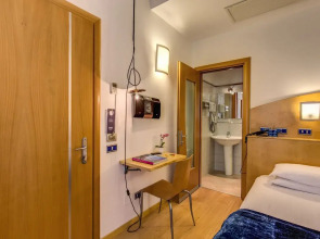 Hotel Franklin Feel The Sound