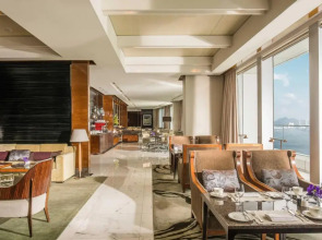 Four Seasons Hotel Hong Kong