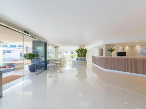 Курорт Caprice Janeiro Hotel & Spa