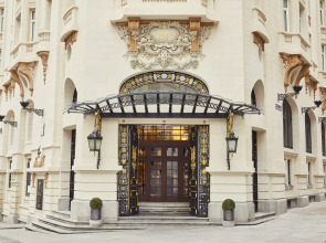 The Palace, a Luxury Collection Hotel