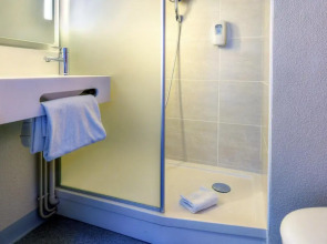 B&B HOTEL Marseille Vélodrome Prado