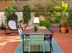 The Central House Barcelona Gracia - Hostel