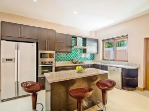 Tropicana Pool Villa