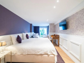 Grand Hotel Normandy by CW Hotel Collection